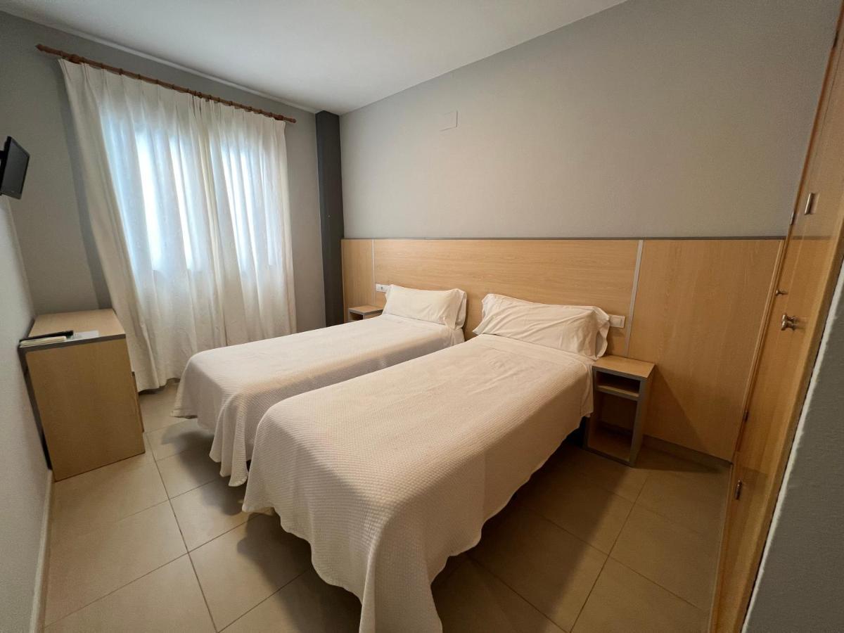 Hostal Manuela Punta Umbria Exterior photo