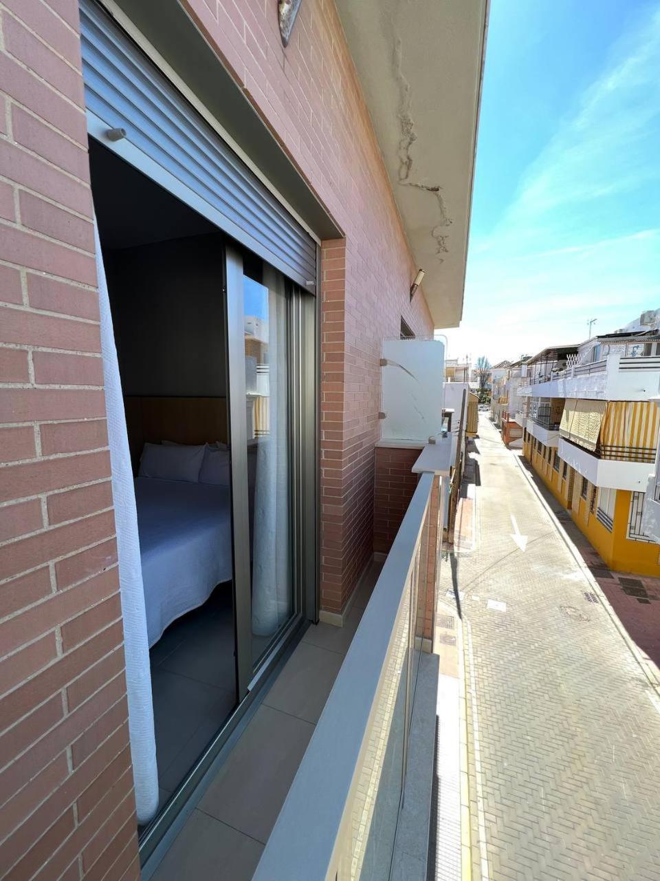 Hostal Manuela Punta Umbria Exterior photo